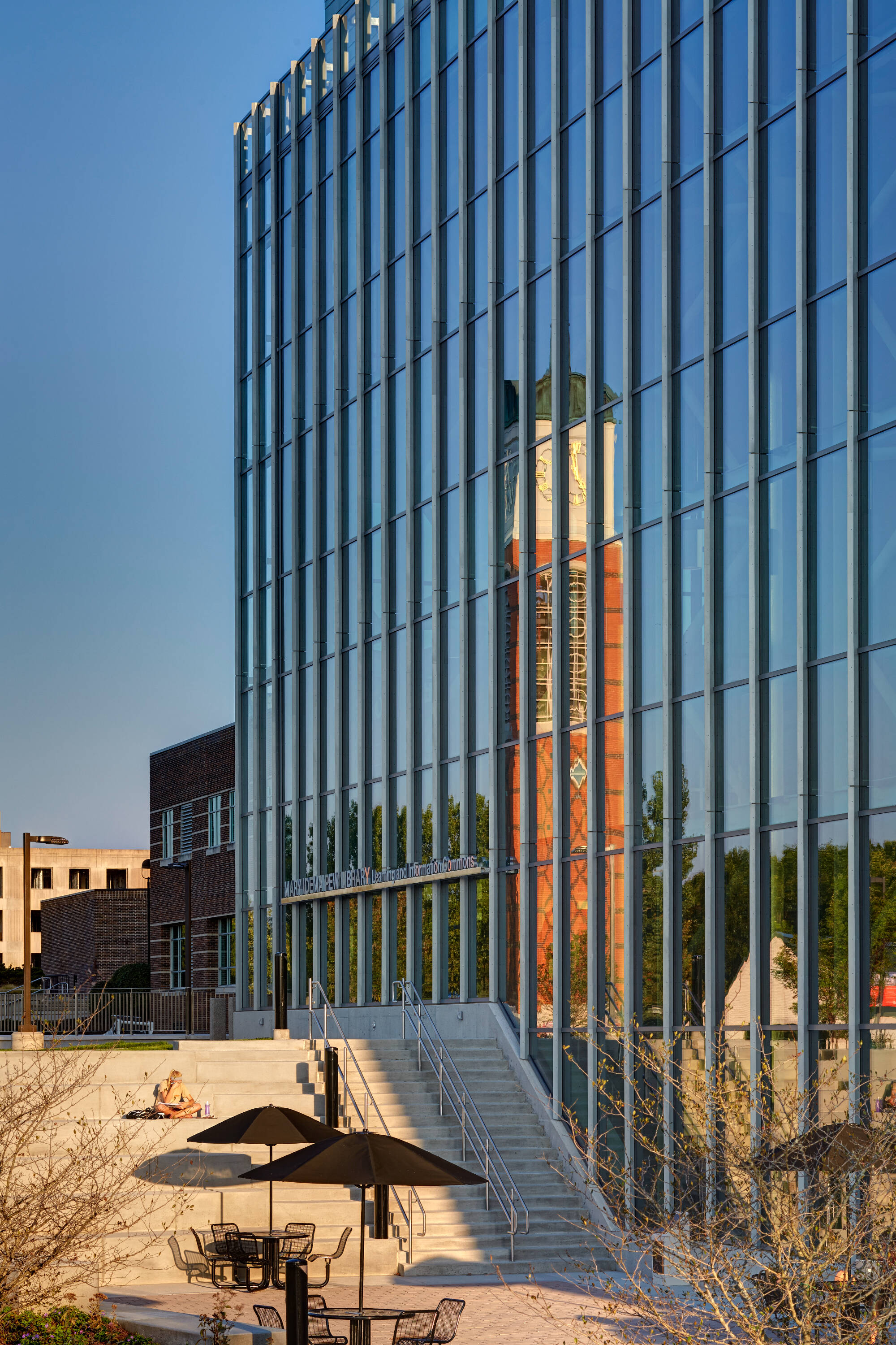Mary Idema Pew Library